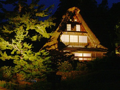 民宿「勇助」夜景