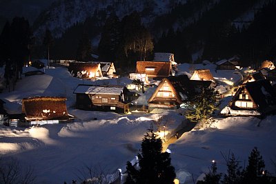 相倉合掌集落夜景全景