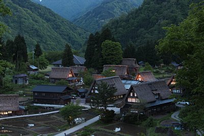 相倉合掌集落全景