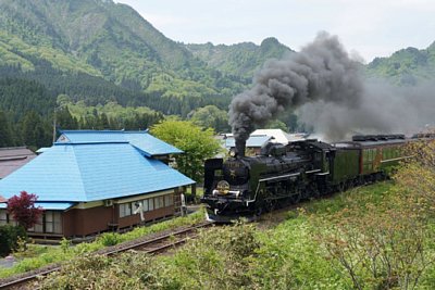 蒸気機関車C57 180