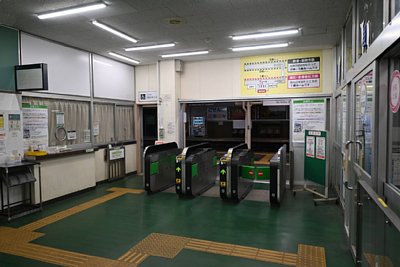 改札口
