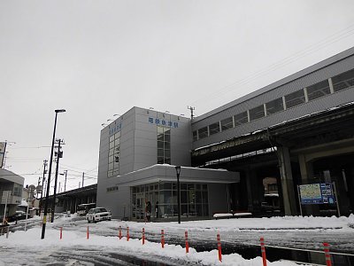 電鉄魚津駅は新駅舎に改築されました
