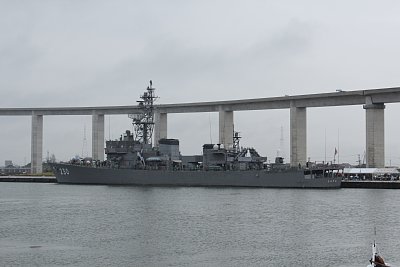 海上自衛隊 護衛艦「じんつう」寄港レポート