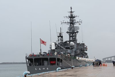 艦尾の様子がよくわかります