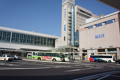 電鉄富山駅のあるＥＳＴＡとMARIER