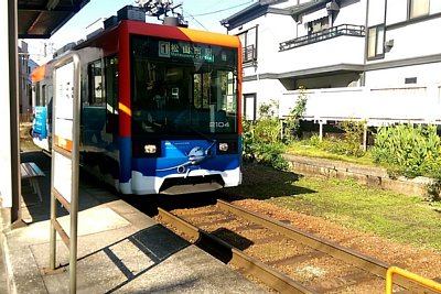 モハ2100形電車