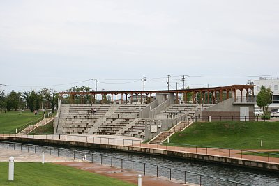 富岩運河環水公園　野外劇場