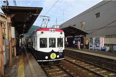 京福電気鉄道モボ101形電車