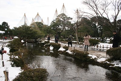 辰巳用水