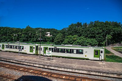 キハ100系気動車