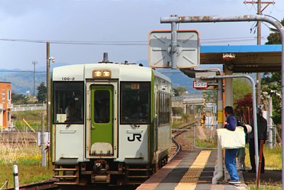 キハ100系気動車