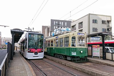 茂里町停留場