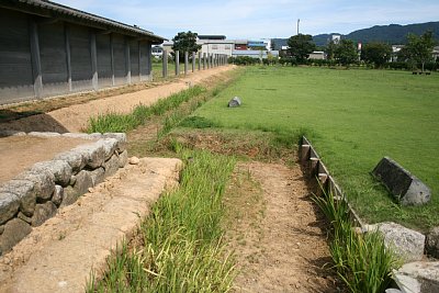 南側空堀・・・ではなくて溝跡でしょうね