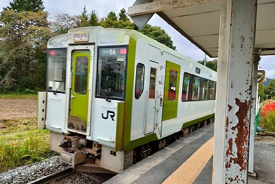 キハ100形気動車
