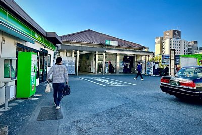 鶯谷駅