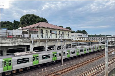 駅全景